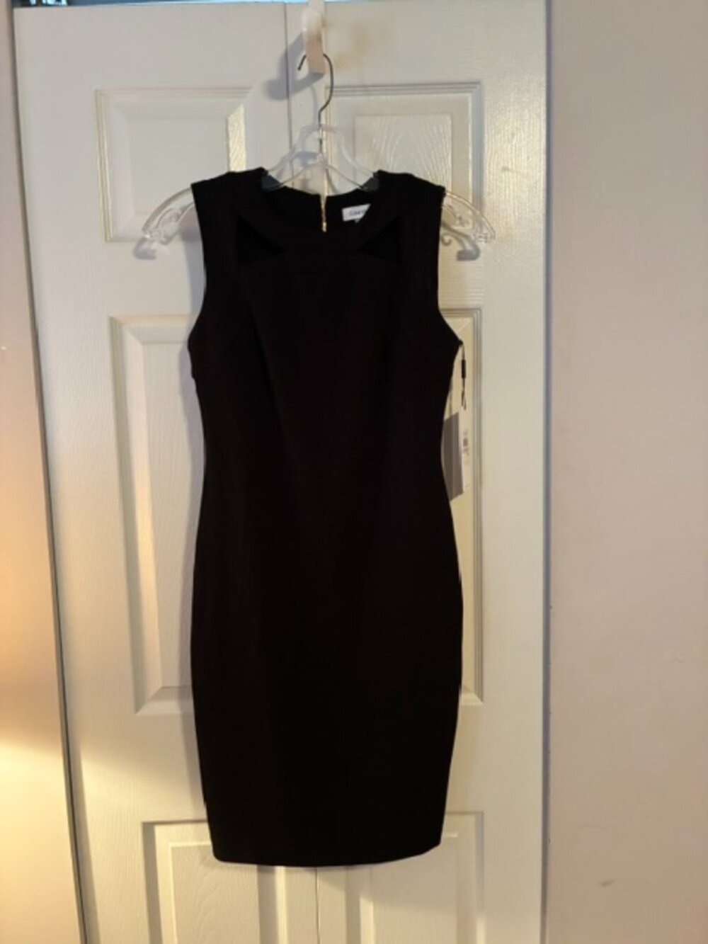 NWT Size 6 Calvin Klein Black Cutout Gold Zip Sheath Dress